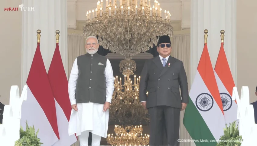 Prabowo Welcomes PM Modi at Merdeka Palace