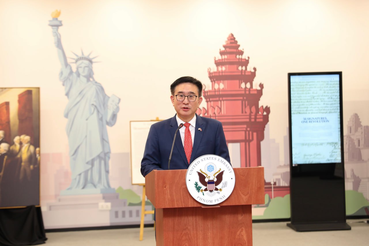 米大使館、米建国250周年記念「自由250」展をプノンペンで開催