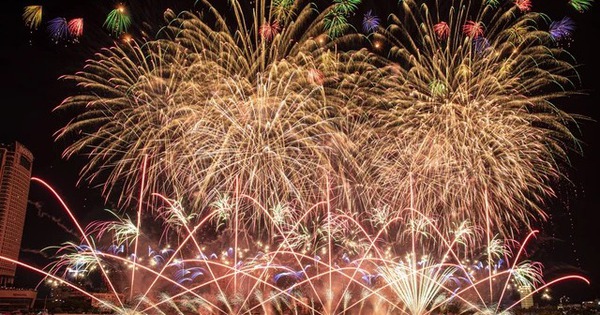 ダナン国際花火フェスティバル、過去最高の来場者数記録