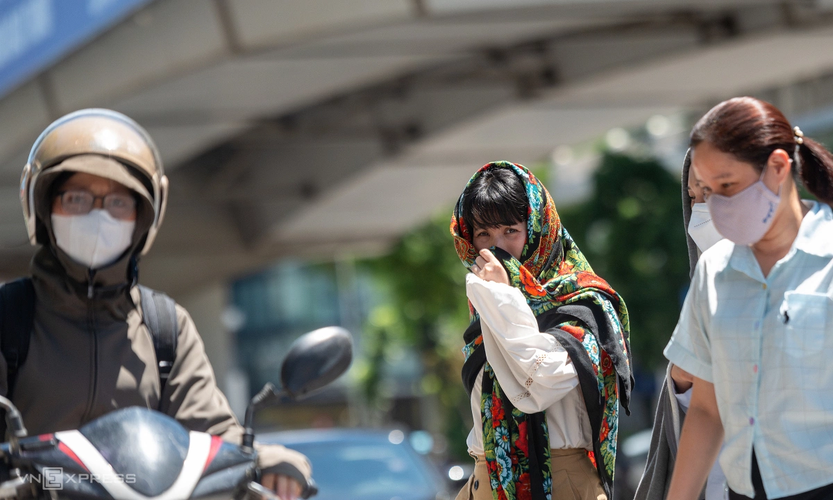 Vietnam Faces Record Heatwave, Escalating Wildfire Risk
