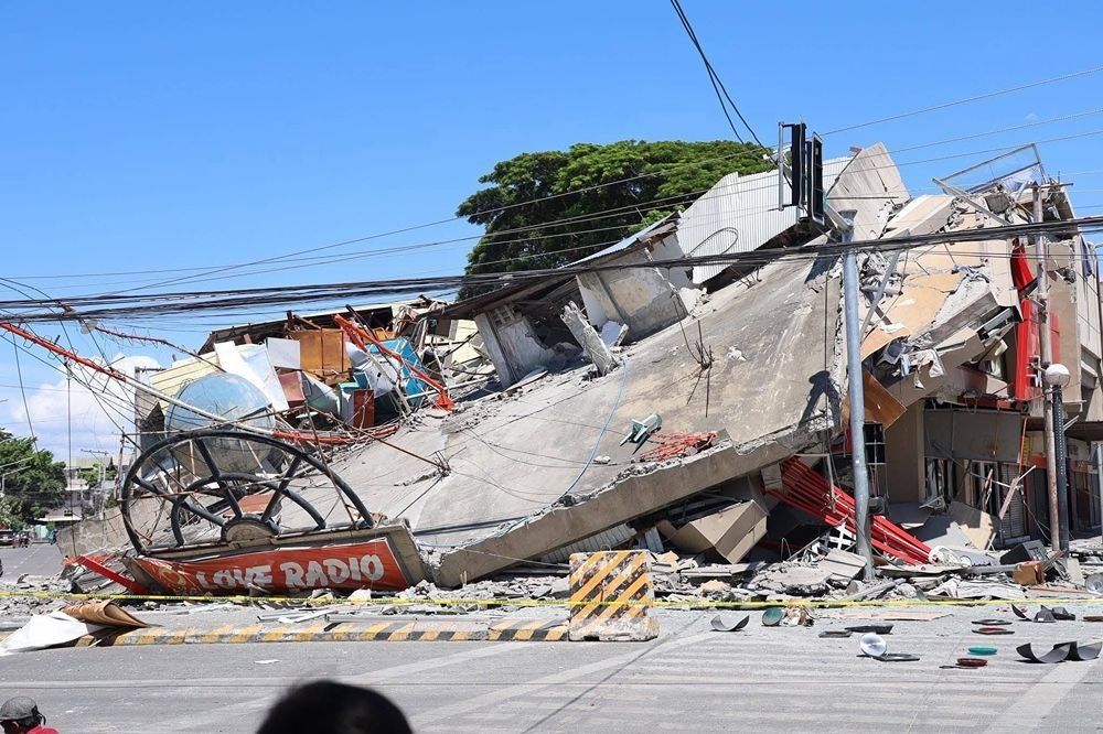 Mindanao quake death toll rises to 37; Tent city eyed