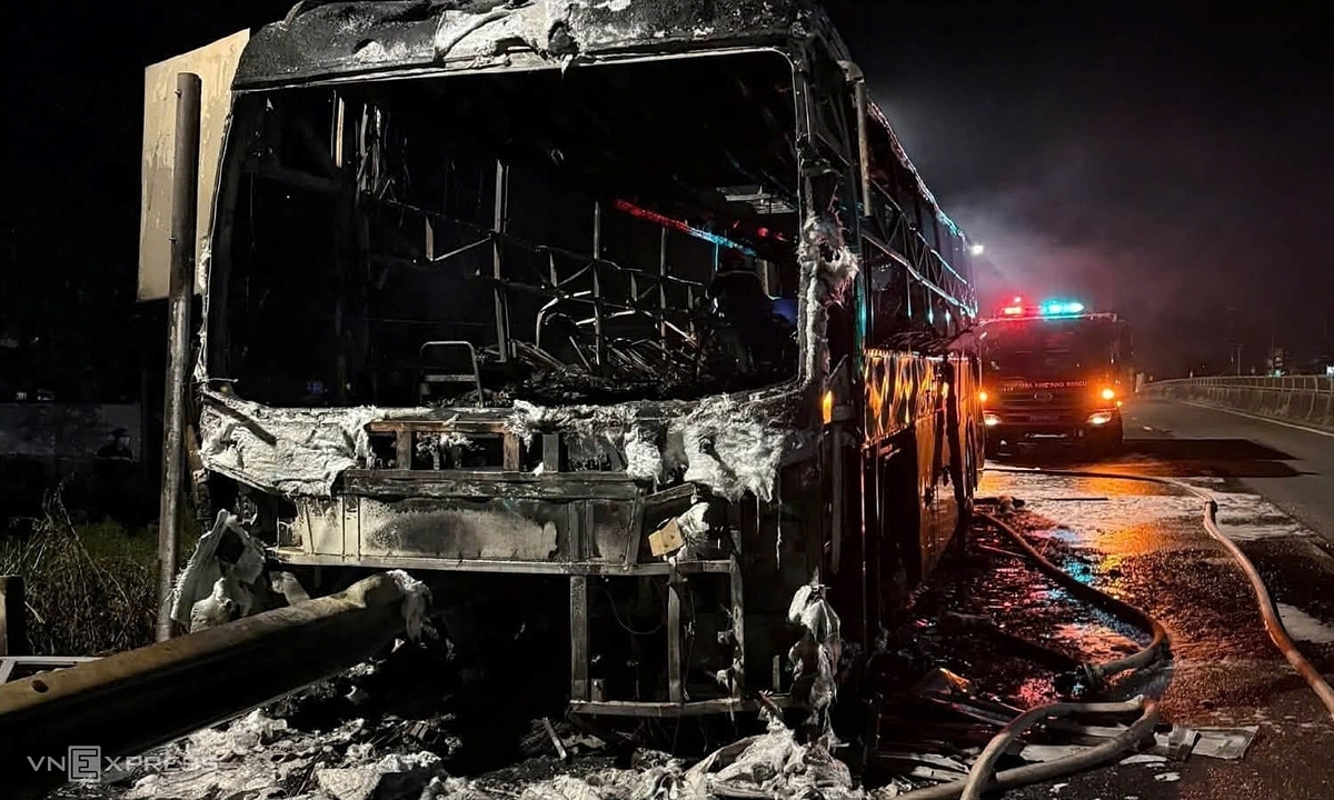 Driver Admits Drowsiness in Sleeper Bus Fire That Killed 7