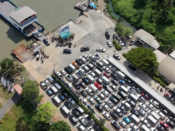 タイ、連休で観光地賑わう トラート州の島々へ2万人が予約
