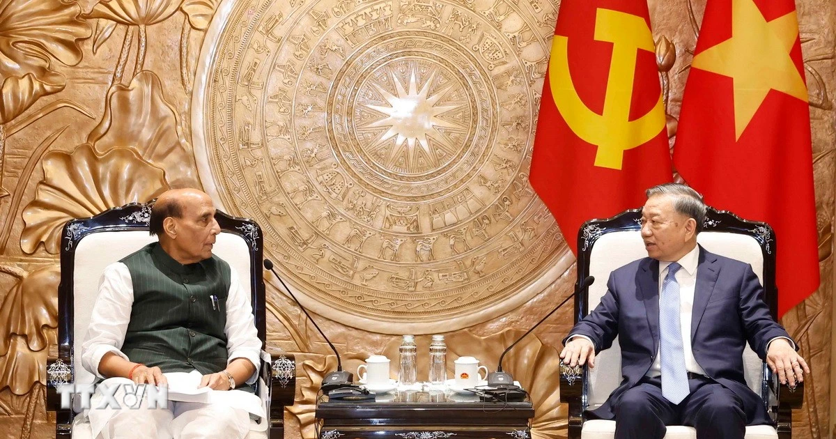 トー・ラム国家主席、インドのシン国防相と会談し防衛協力を確認