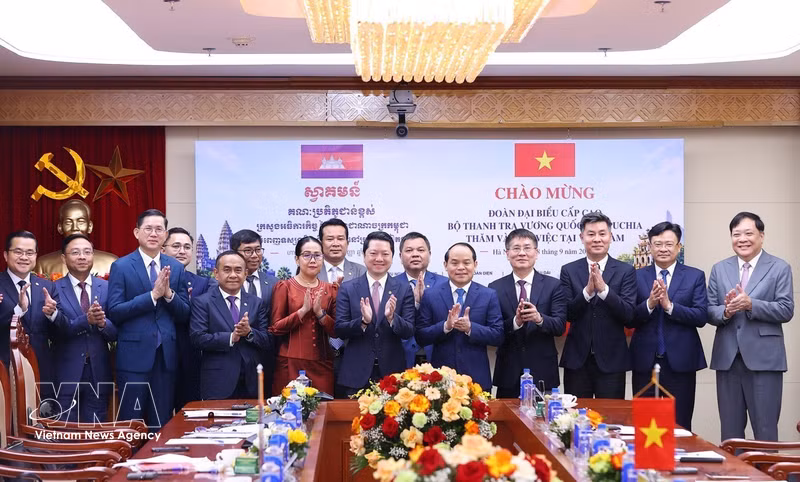 Vietnam, Cambodia Boost Collaboration in Inspection Sector