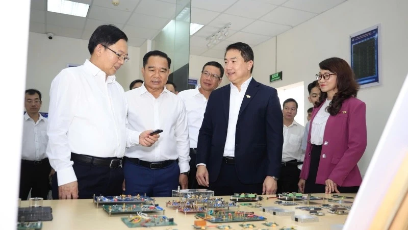 Vietnam National University Ho Chi Minh City Boosts Innovation Through 'Three-Party' Collaboration