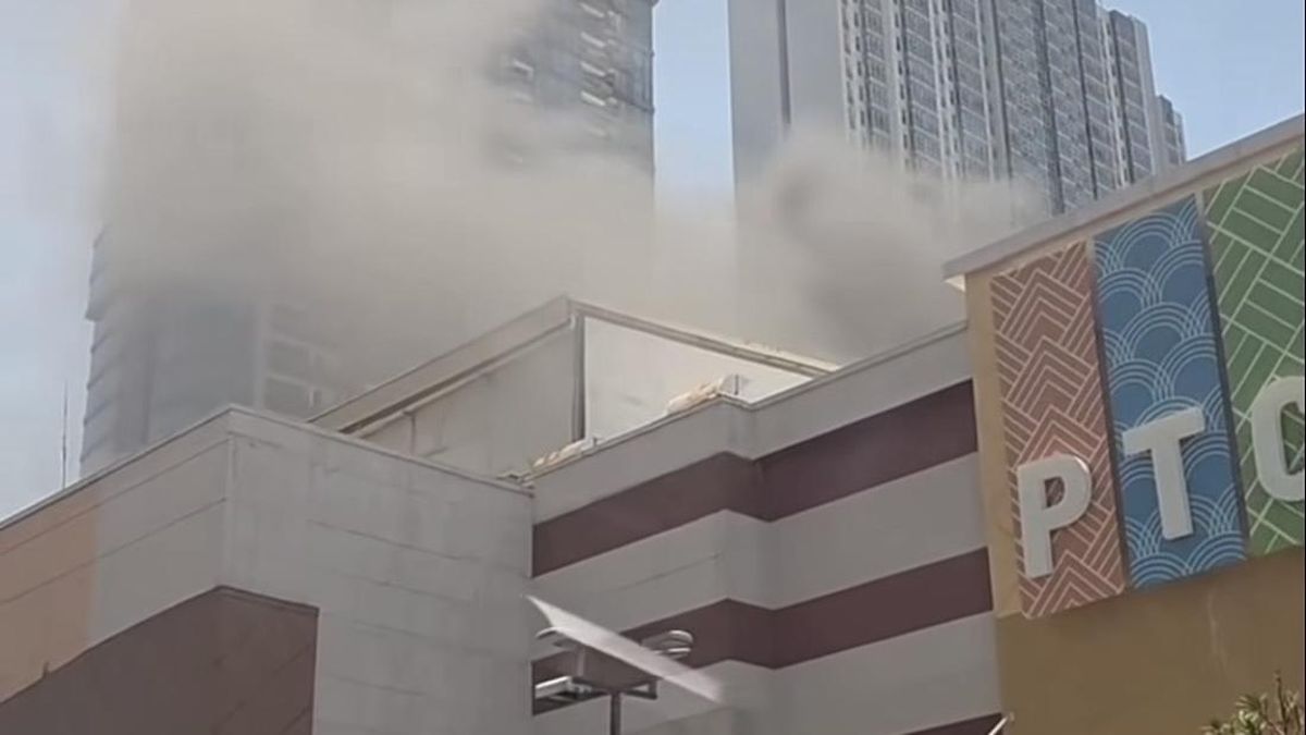Fire at Surabaya's Pakuwon Trade Centre Rooftop Quickly Contained