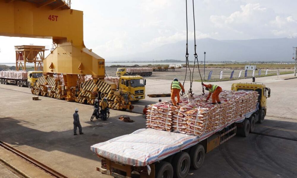 Cambodia Exports Another 5,000 Tons of Rice to Philippines in October