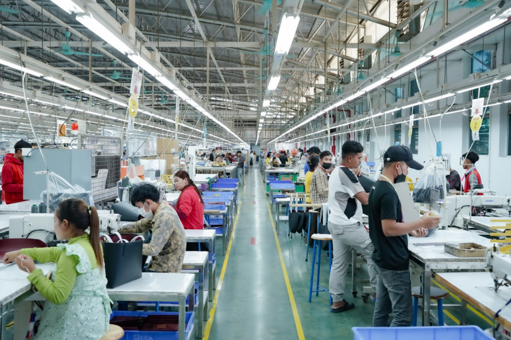 カンボジア、75万超の企業が経済を牽引 SMEがGDPの58%を占める