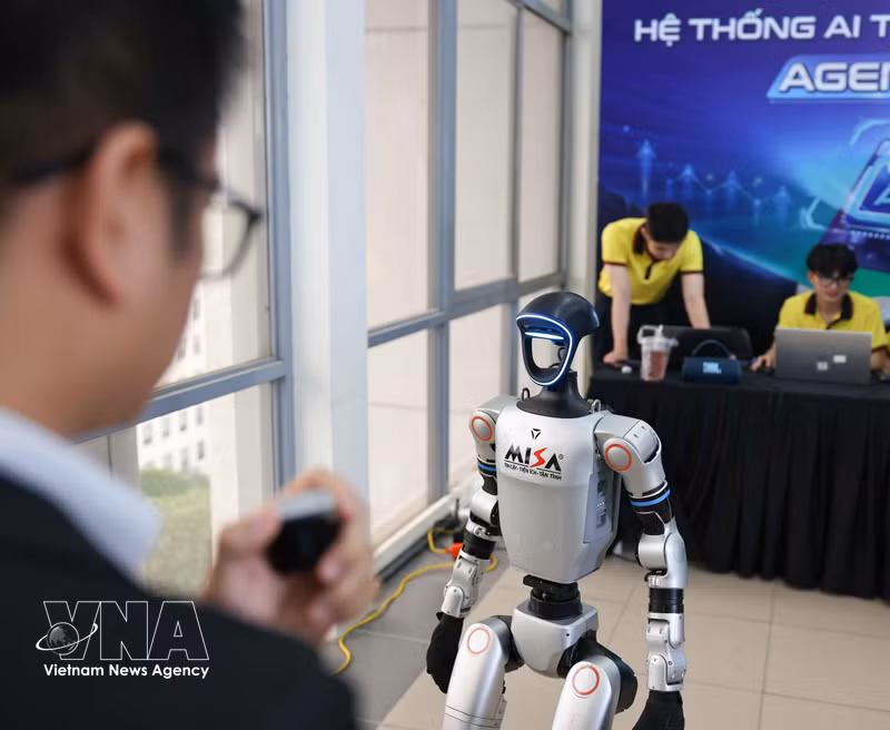 Vietnam's AI Trade Position Surges in Asia, HSBC Report Reveals