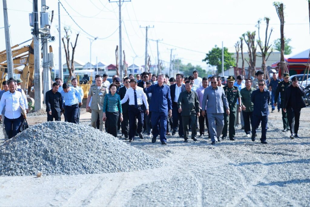 Construction Begins on 1km Concrete Road in Ta Khmau City, Cambodia