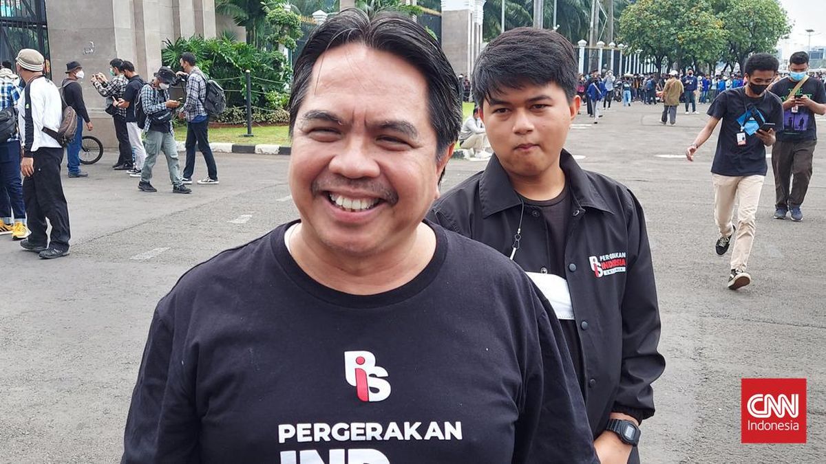 Ade Armando Criticizes Jokowi's Visits, Cites Concerns of Political Dynasty with PSI