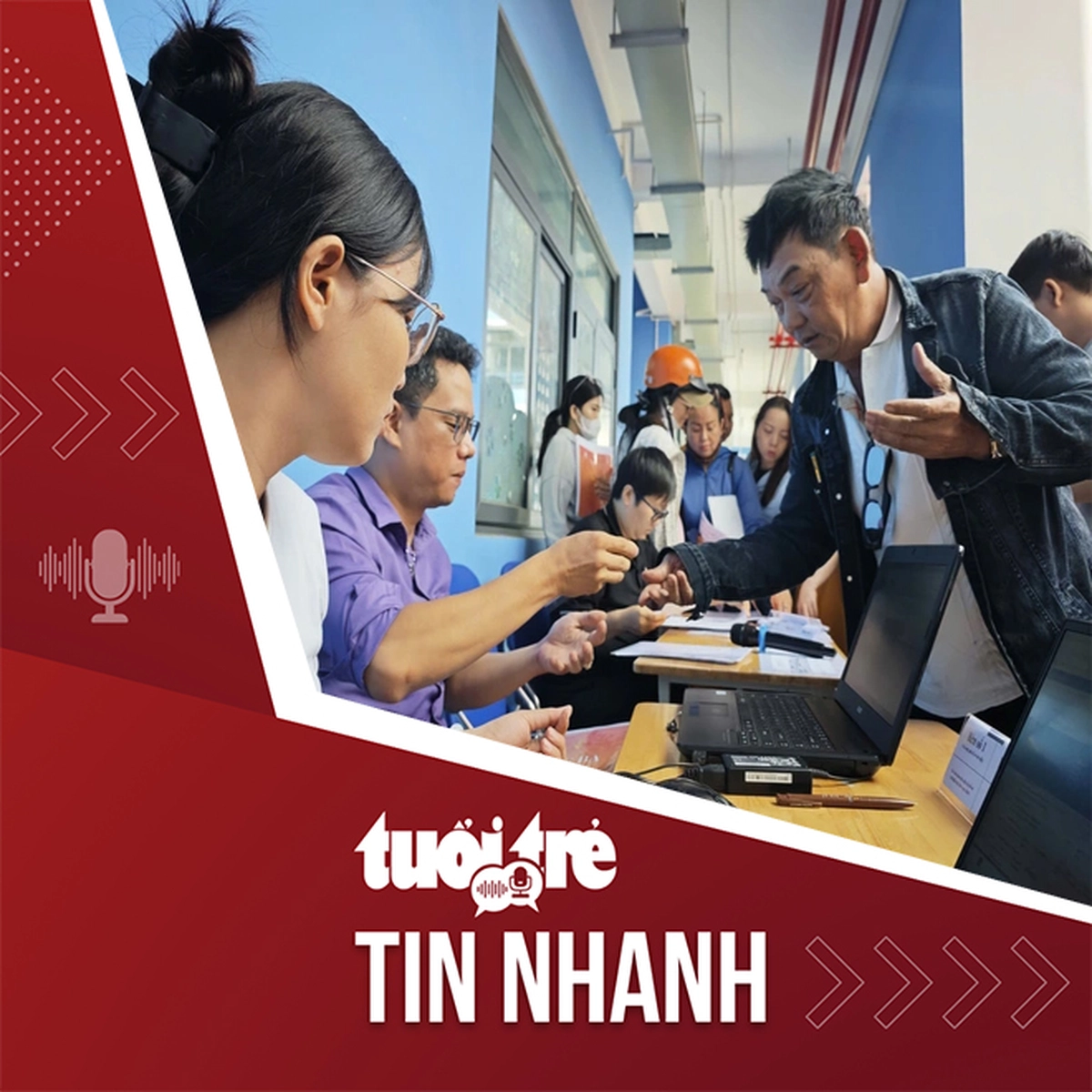 Ho Chi Minh City Faces School Shortage: Students Trek Miles for Junior High