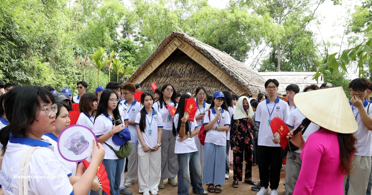 Vietnam Taps Overseas Talent for National Development