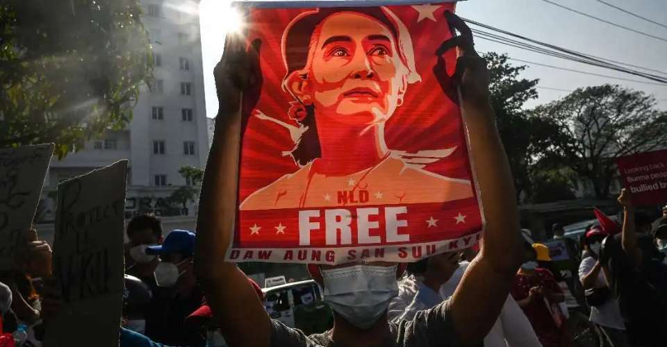 Free Myanmar’s political prisoners