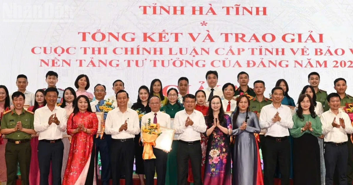 Hà Tĩnh Province Awards 25 Works in Competition to Protect the Party's Ideological Foundation