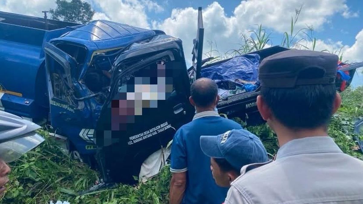 タンカー横転事故、7人死亡 インドネシア・南カリマンタン州