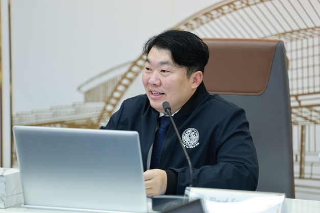 Deputy Minister Siripong Orders Feeder Expansion and EMV Gate Increase for Red Line Connectivity