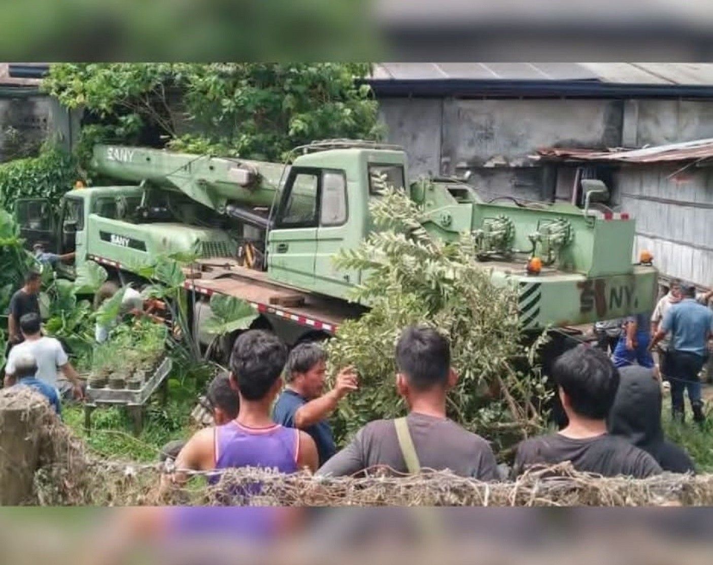 スールー州で軍用クレーン車が暴走、14人負傷