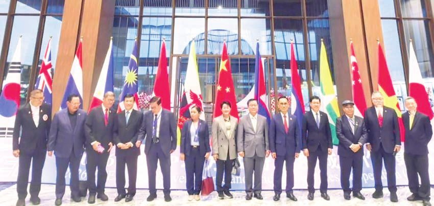 Myanmar joins ASEAN-China Member Friendship Associations Meeting in China