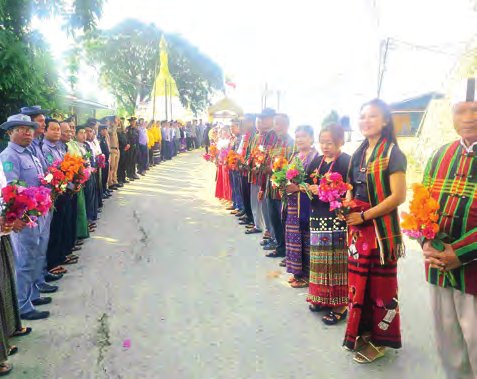 Residents welcome civil servants returning to Falam