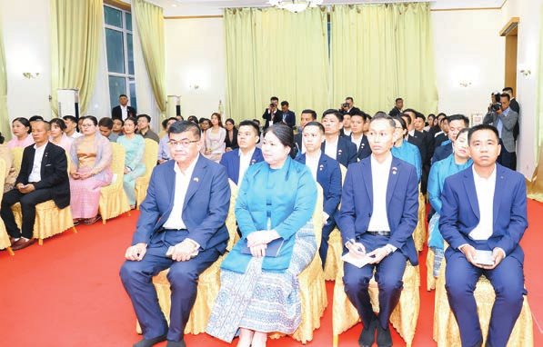 Myanmar, Russia open public administration training