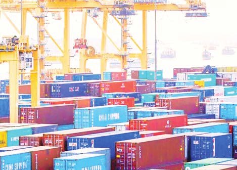 Over 400 container vessels dock at Yangon Port in Jan-July