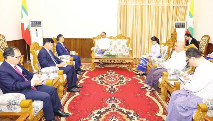 国家計画・投資・外国経済関係大臣、ベトナム大使と会談