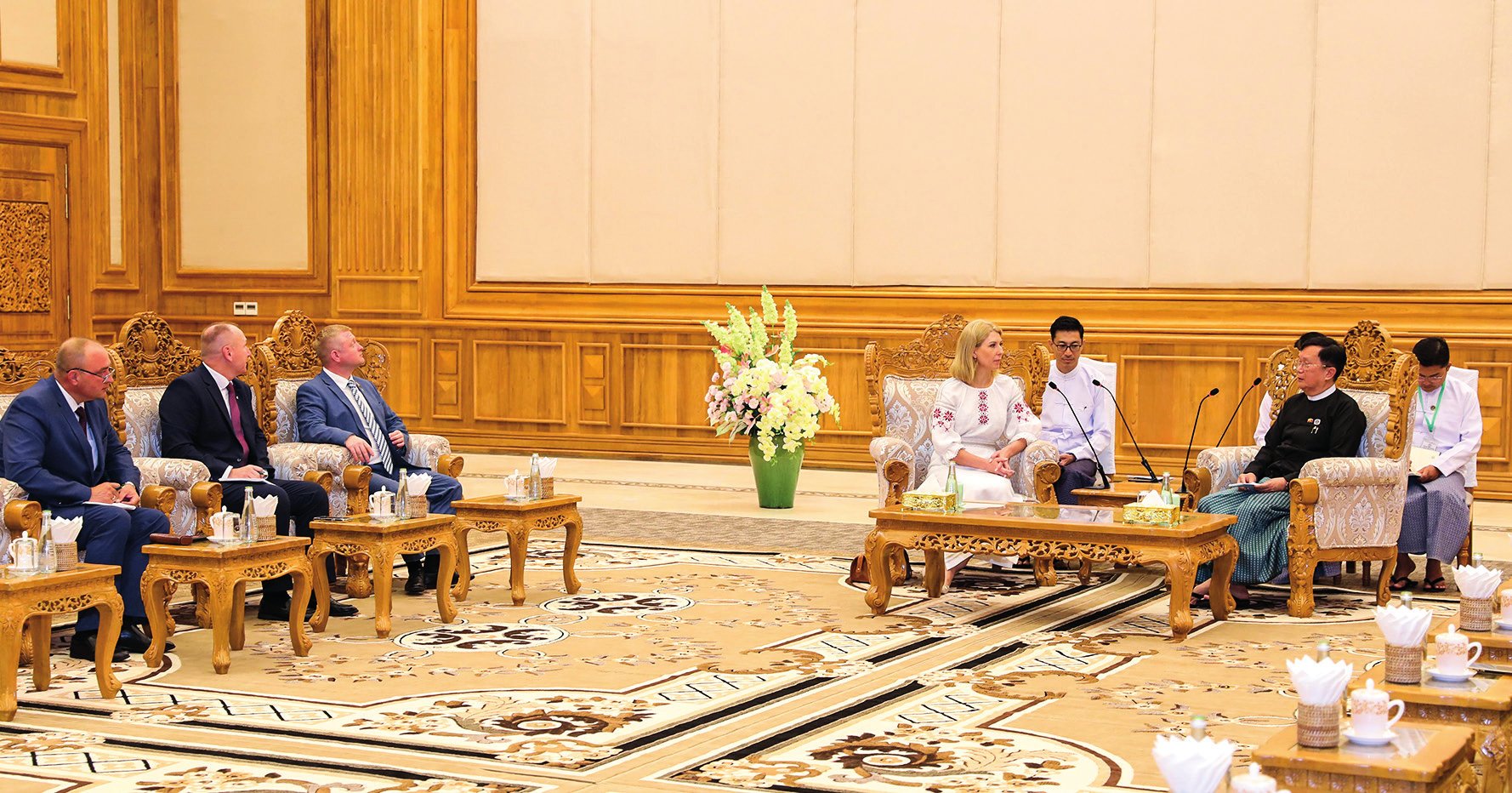 Myanmar and Belarus discuss enhancing tourism cooperation